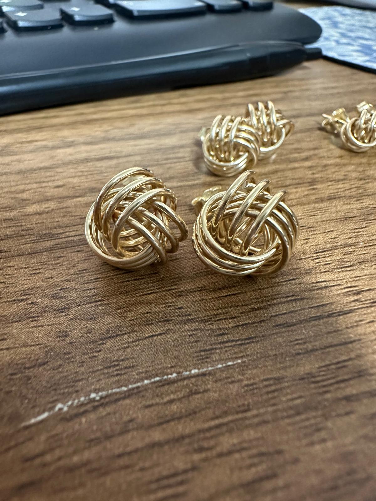 10K Yellow Gold - Love Knot Earrings