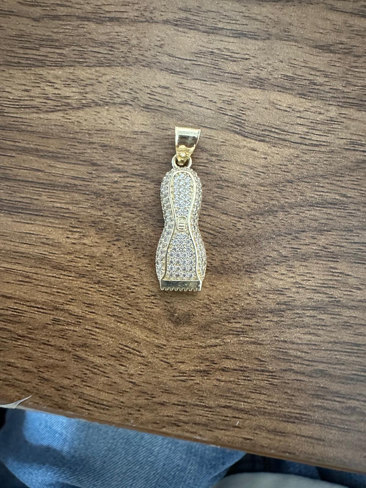 14K Yellow Gold - Barber Hair Machine Cubic Zirconia Pendant