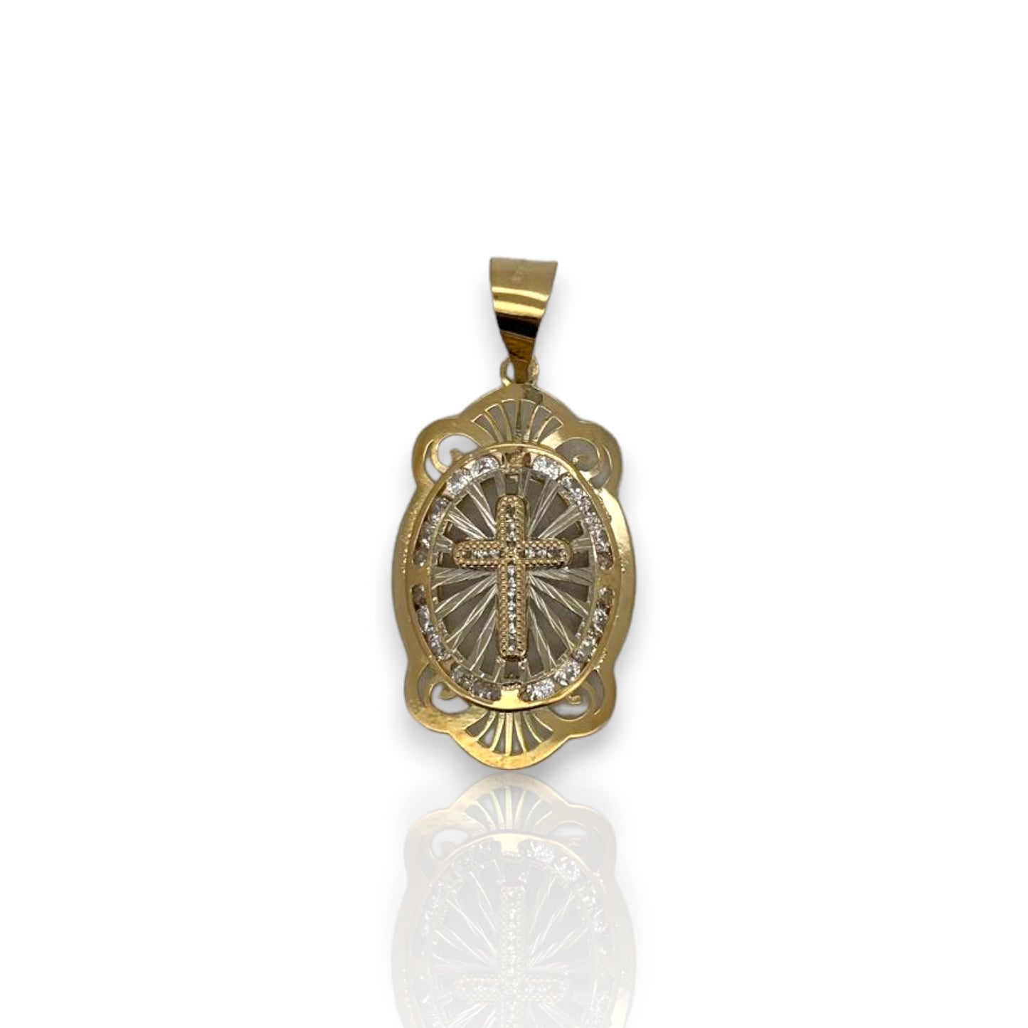 Medallion Jesus - 10K Yellow Gold