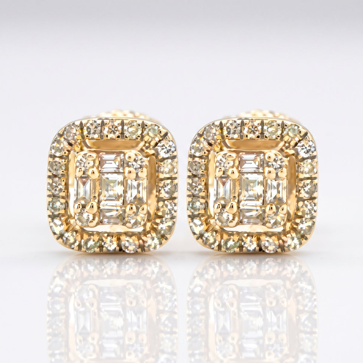 0.61ct Diamond Square Stud Earrings - 14k Yellow Gold