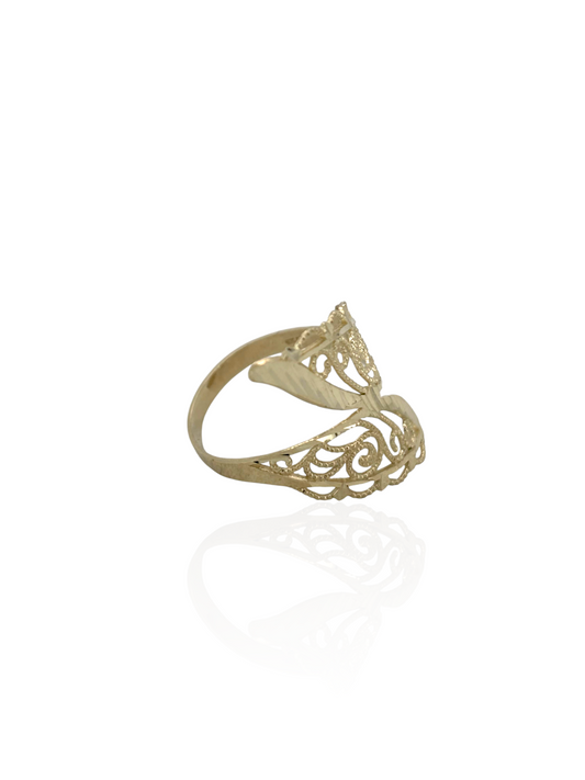 10K Solid Gold Filigree Ring – Intricate Design for Women