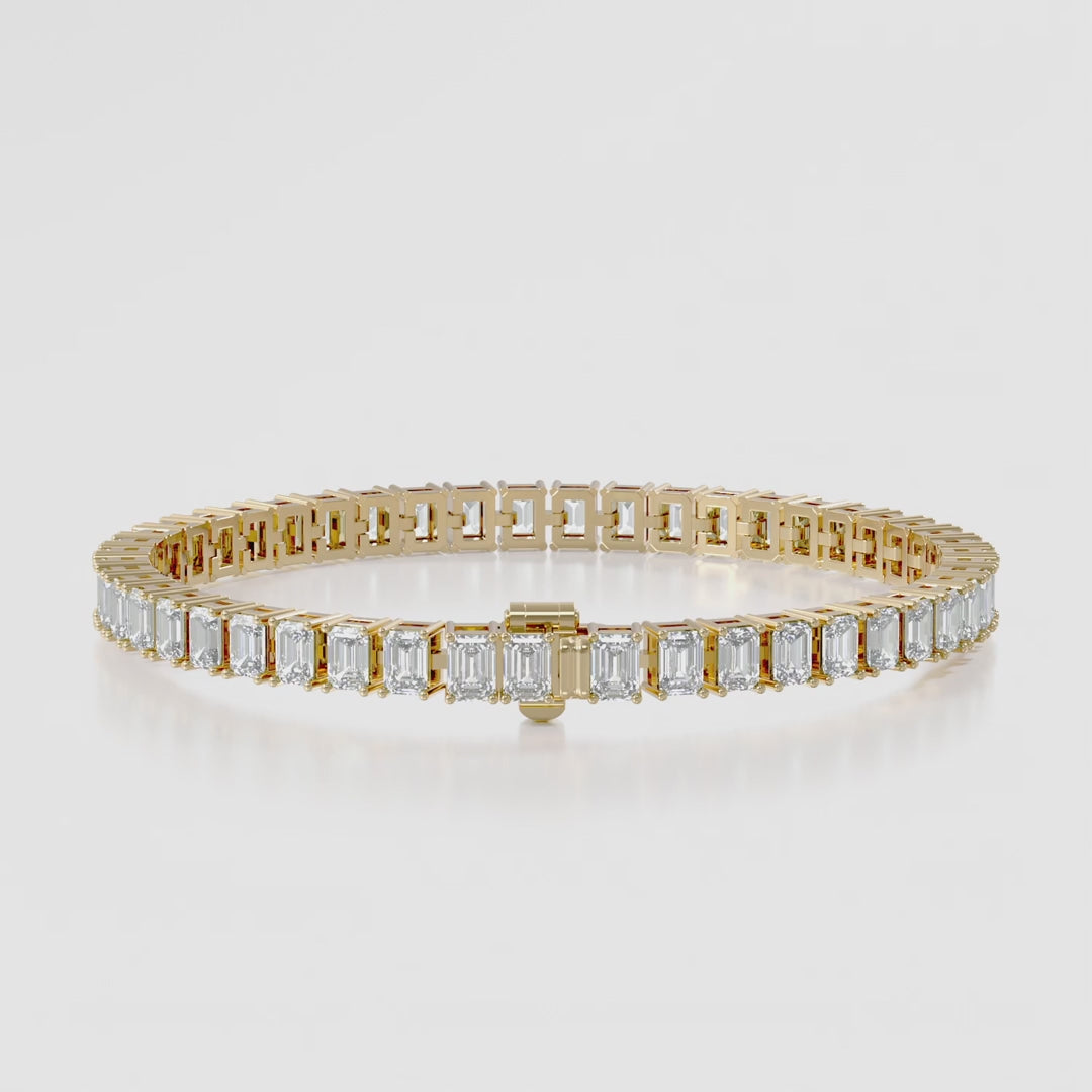 14K Emerald Tennis Bracelet — product video