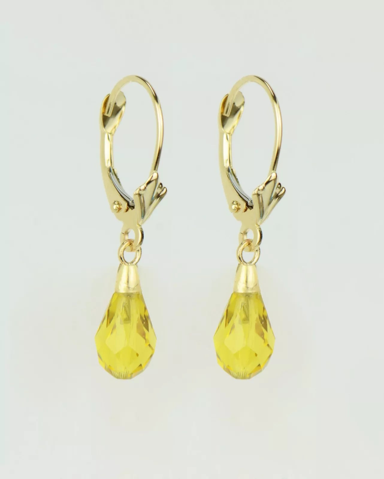 14k Yellow Gold Tear Drop Dangle leverback Earrings